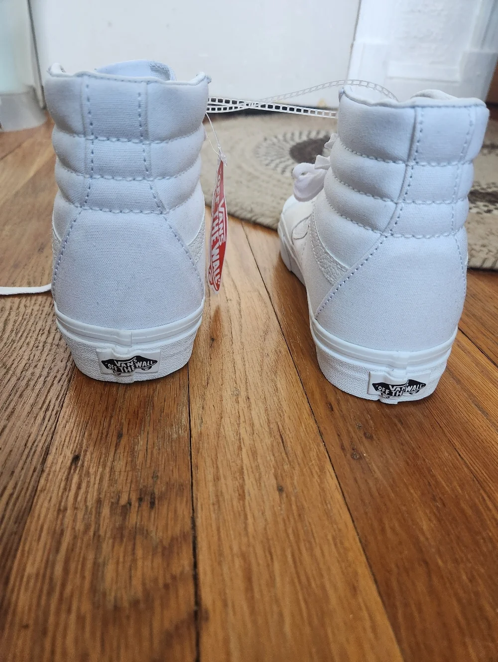 Vans Sk8-Hi Sneakers in White
